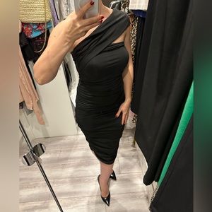 Black bodycon midi dress